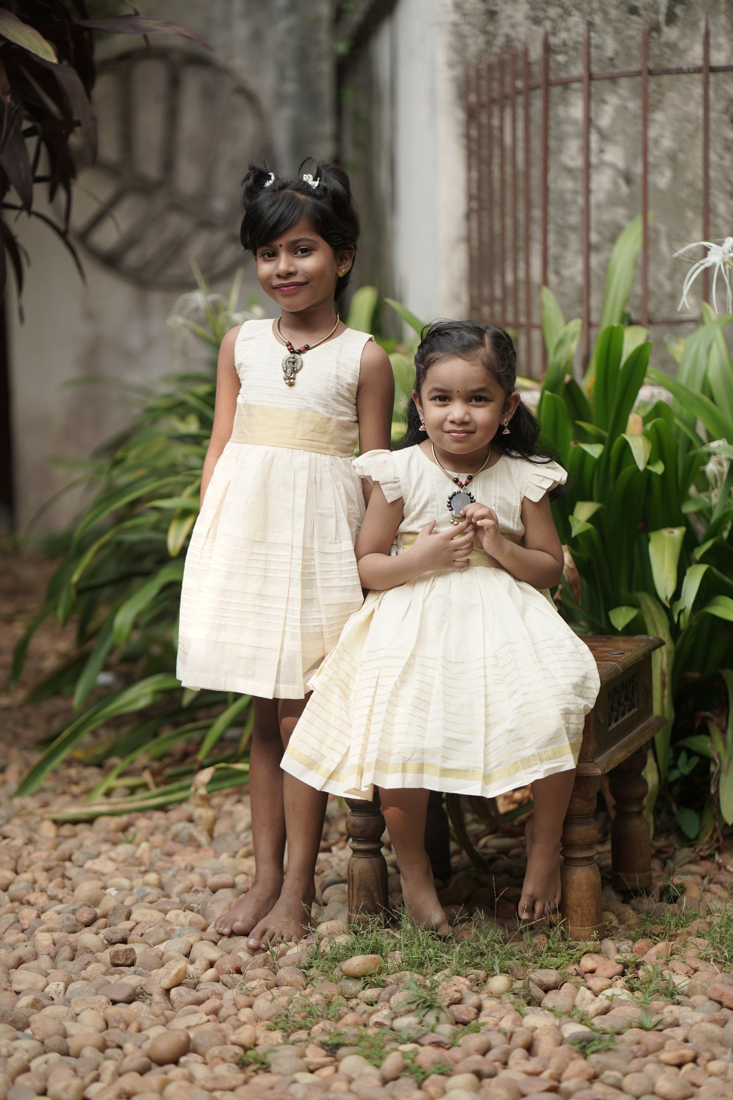 Handloom Frock Kids With Broad Kasavu