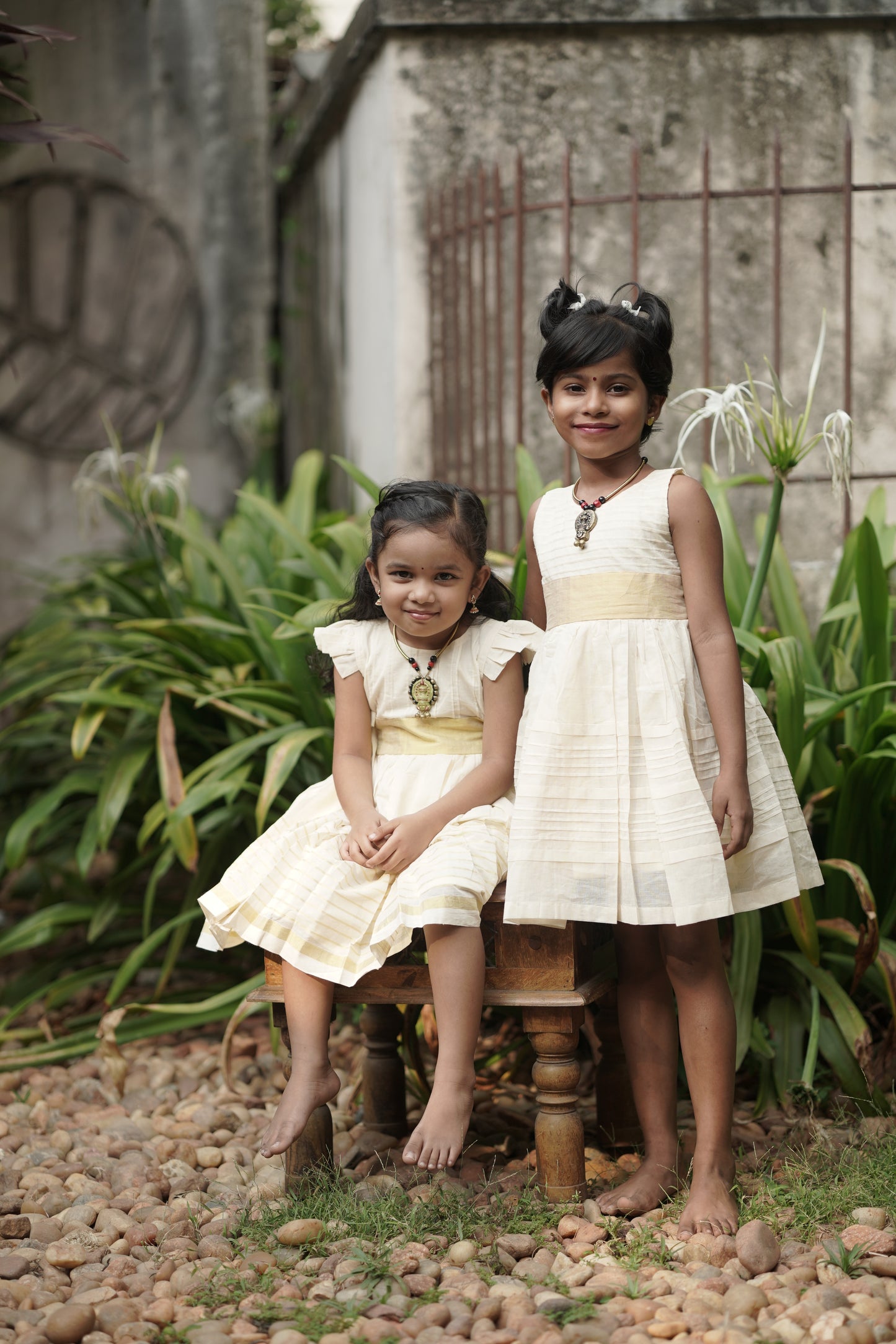 Handloom Frock Kids With Broad Kasavu