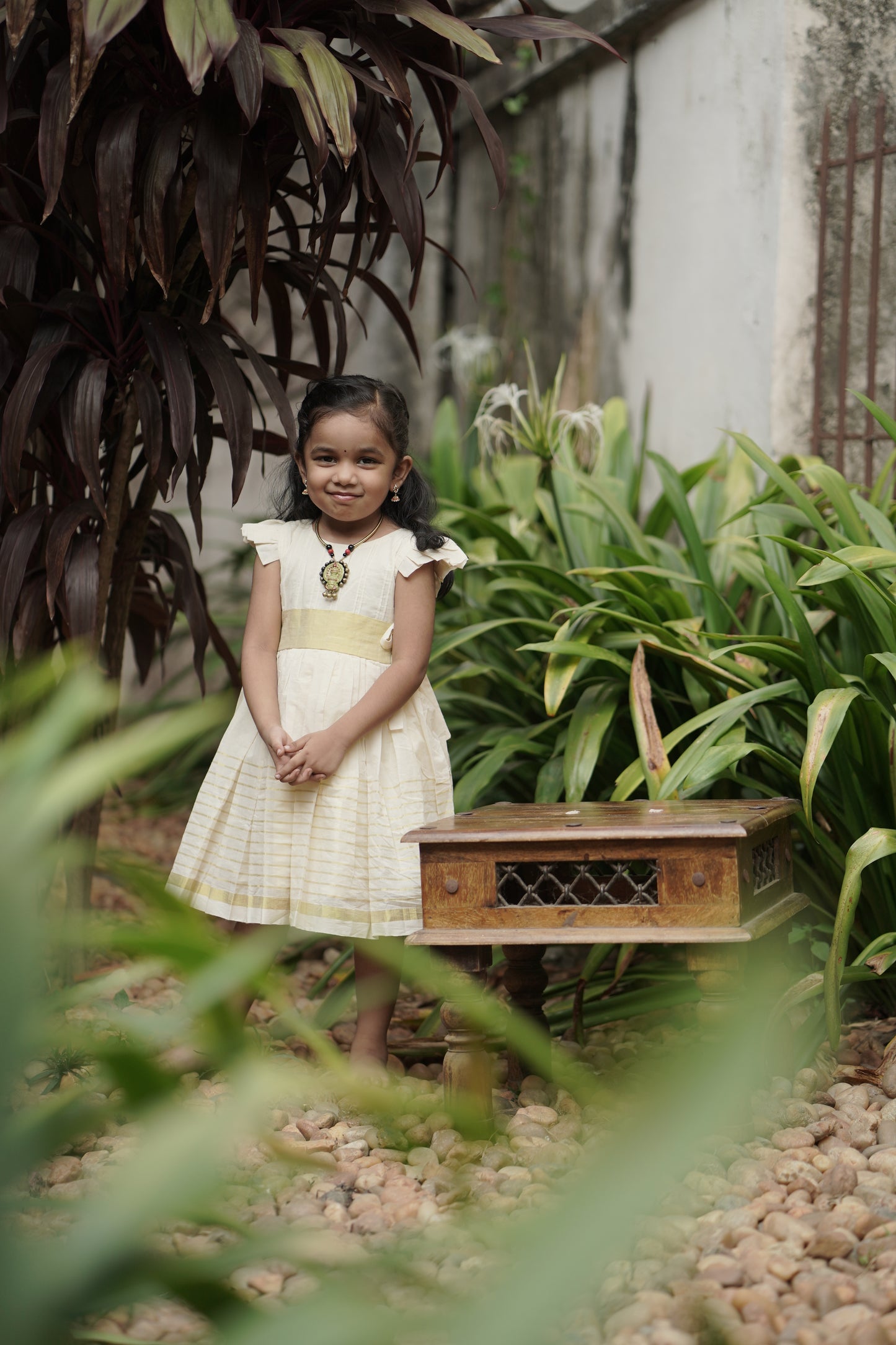 Handloom Frock Kids With Broad Kasavu