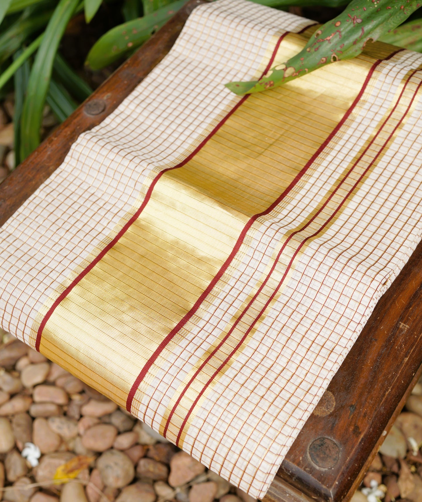 Pure Cotton Kerala Kasavu Check Design Saree With Maroon Border