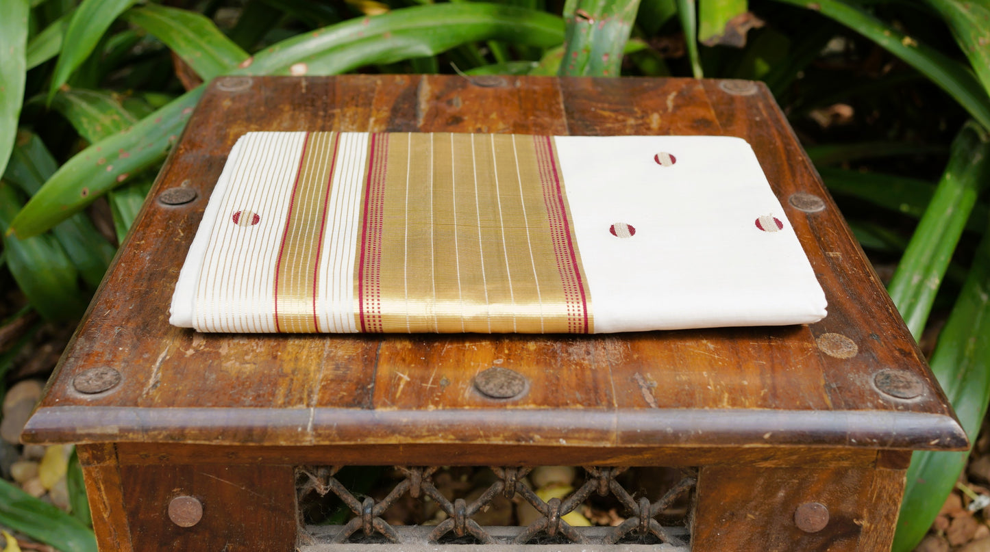 Pure Cotton Polka Dot Handloom Finish Kasavu Saree